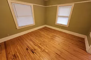 210 N London Ave, Rockford, IL 61107 - Photo 6