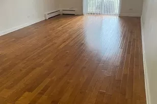 2423 N Kennicott Dr, Arlington Heights, IL 60004 - Photo 4