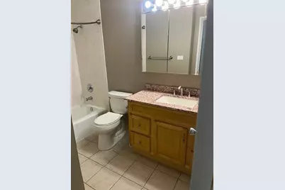 2423 N Kennicott Drive #1C, Arlington Heights, IL 60004 - Photo 12