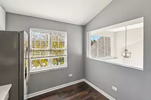 2227 Waterleaf Ct, Naperville, IL 60564 - Photo 10