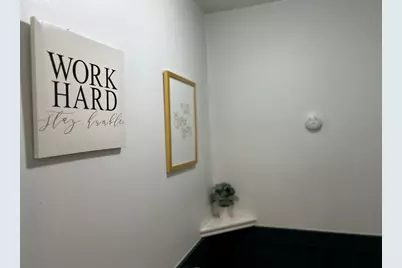 17308 Forestway Drive, East Hazel Crest, IL 60429 - Photo 16