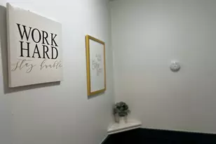 17308 Forestway Dr, East Hazel Crest, IL 60429 - Photo 16