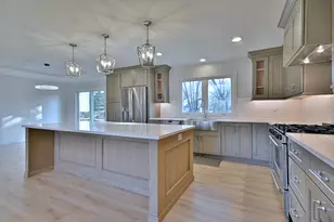 263 Bobwhite Ln, Bloomingdale, IL 60108 - Photo 10