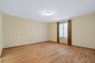 11301 Sycamore Ln, Palos Hills, IL 60465 - Photo 14