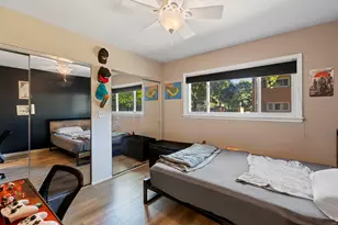 1537 W Farwell Ave, Chicago, IL 60626 - Photo 12