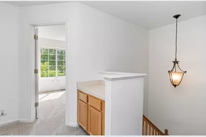 71 Monarch Drive, Streamwood, IL 60107 - Photo 10