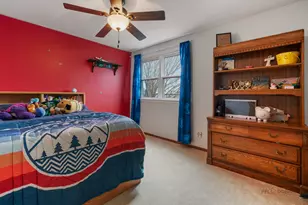 3612 W Drake Ct, McHenry, IL 60050 - Photo 16