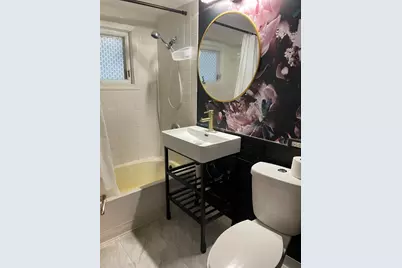 1009 61st Street #2, La Grange Highlands, IL 60525 - Photo 4