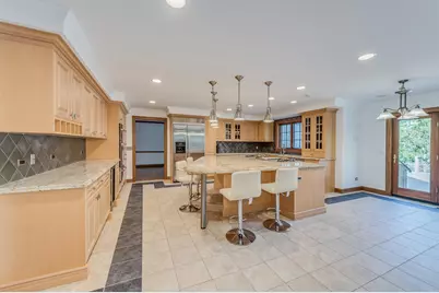 4143 Three Lakes Court, Long Grove, IL 60047 - Photo 16