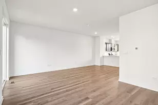 378 Summit Cir, Lombard, IL 60148 - Photo 12