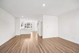 378 Summit Cir, Lombard, IL 60148 - Photo 10