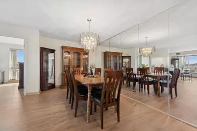 3700 Capri Court #510, Glenview, IL 60025 - Photo 4