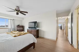 3700 Capri Ct, Glenview, IL 60025 - Photo 12