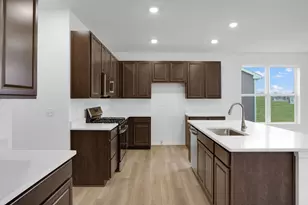 396 S Constitution Dr, Aurora, IL 60506 - Photo 2