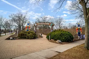 380 Summit Cir, Lombard, IL 60148 - Photo 44