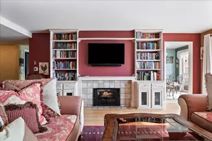 22 Park Ln, Park Ridge, IL 60068 - Photo 8