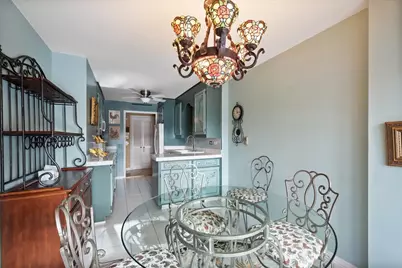 [Address not provided], Park Ridge, IL 60068 - Photo 22