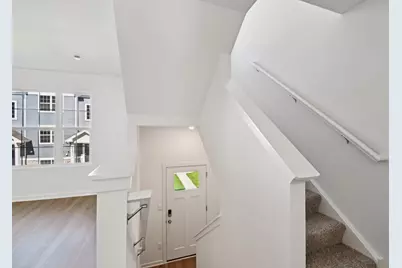 875 Briar Glen Court, Hampshire, IL 60140 - Photo 2