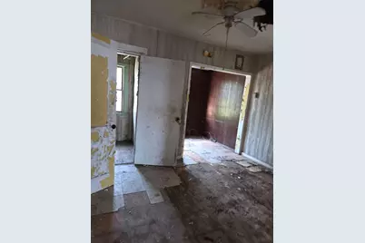 8227 S Commercial Avenue, Chicago, IL 60617 - Photo 6