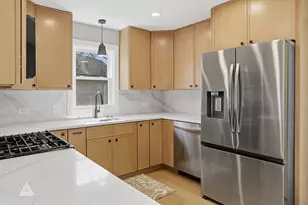 904 Hillview Dr, Lemont, IL 60439 - Photo 18