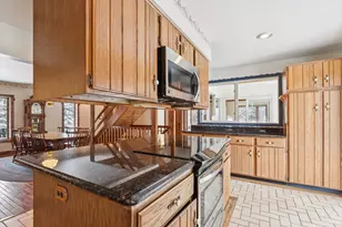 10N800 Muirhead Rd, Elgin, IL 60124 - Photo 22