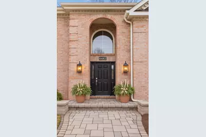 6441 Bobby Jones Lane, Woodridge, IL 60517 - Photo 2