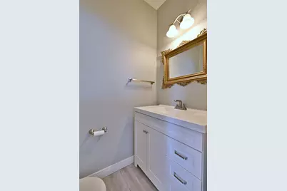 233 Pawtucket Avenue, Elgin, IL 60124 - Photo 22