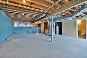 233 Pawtucket Ave, Elgin, IL 60124 - Photo 38