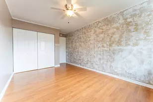 802 E Old Willow Rd, Prospect Heights, IL 60070 - Photo 12