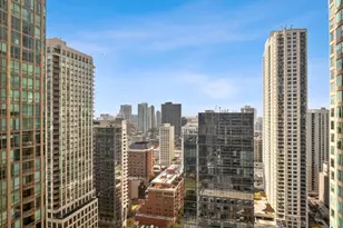 30 E Huron St, Chicago, IL 60611 - Photo 12