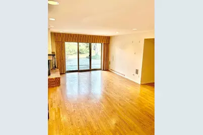 1720 Wildberry Drive #B, Glenview, IL 60025 - Photo 6