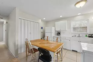 515 Valley View Dr, Philo, IL 61864 - Photo 8