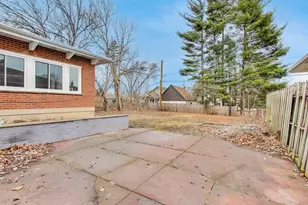 403 Dalton Ave, Mundelein, IL 60060 - Photo 32