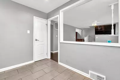 15415 Dorchester Avenue, Dolton, IL 60419 - Photo 8