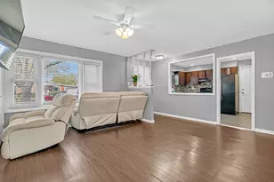 15415 Dorchester Ave, Dolton, IL 60419 - Photo 4