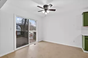 615 Winfield Dr, South Beloit, IL 61080 - Photo 14