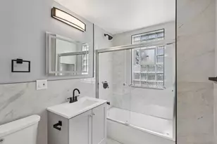 432 N Lawndale Ave, Chicago, IL 60624 - Photo 12