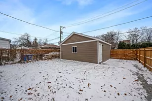 7827 S Merrill Ave, Chicago, IL 60649 - Photo 38