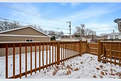 7827 S Merrill Avenue, Chicago, IL 60649 - Photo 34