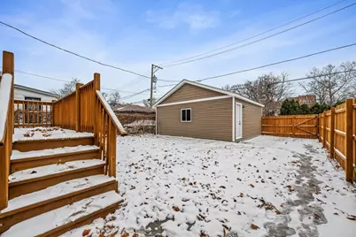 7827 S Merrill Avenue, Chicago, IL 60649 - Photo 36