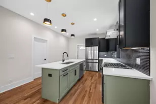 7827 S Merrill Ave, Chicago, IL 60649 - Photo 12