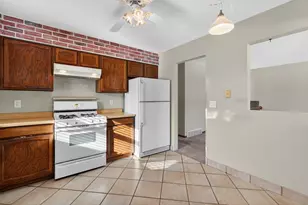 308 Rustic Ln, Algonquin, IL 60102 - Photo 14