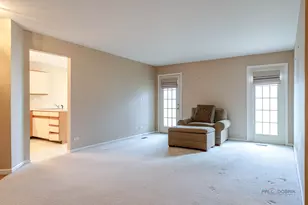 1228 Bradwell Ln, Mundelein, IL 60060 - Photo 10