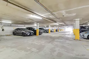 1103 S Hunt Club Dr, Mount Prospect, IL 60056 - Photo 26