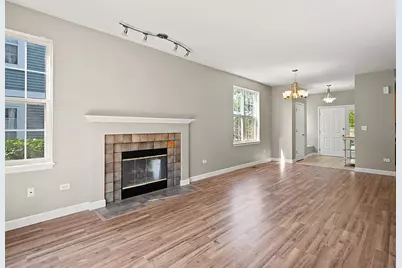 2568 Golf Ridge Circle #2568, Naperville, IL 60563 - Photo 4