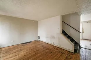 72 E 37th St, Chicago, IL 60653 - Photo 2