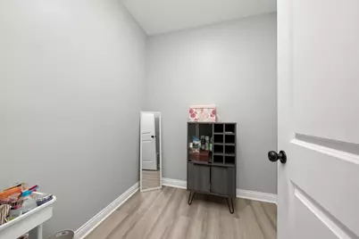 1274 W 73rd Place, Chicago, IL 60636 - Photo 18