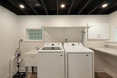 4533 N Keystone Avenue, Chicago, IL 60630 - Photo 12