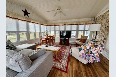 113 W 3rd Street, Wyanet, IL 61379 - Photo 18