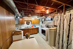 113 W 3rd St, Wyanet, IL 61379 - Photo 24